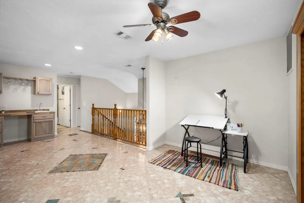 2 Amber Fire Place The Woodlands, TX 77381