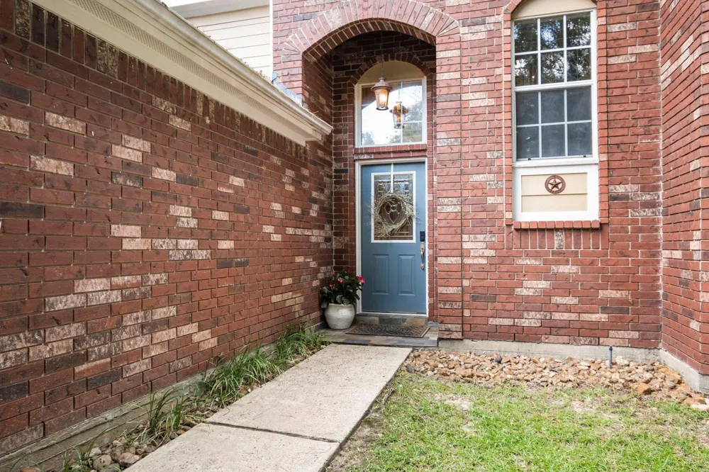 2 Amber Fire Place The Woodlands, TX 77381