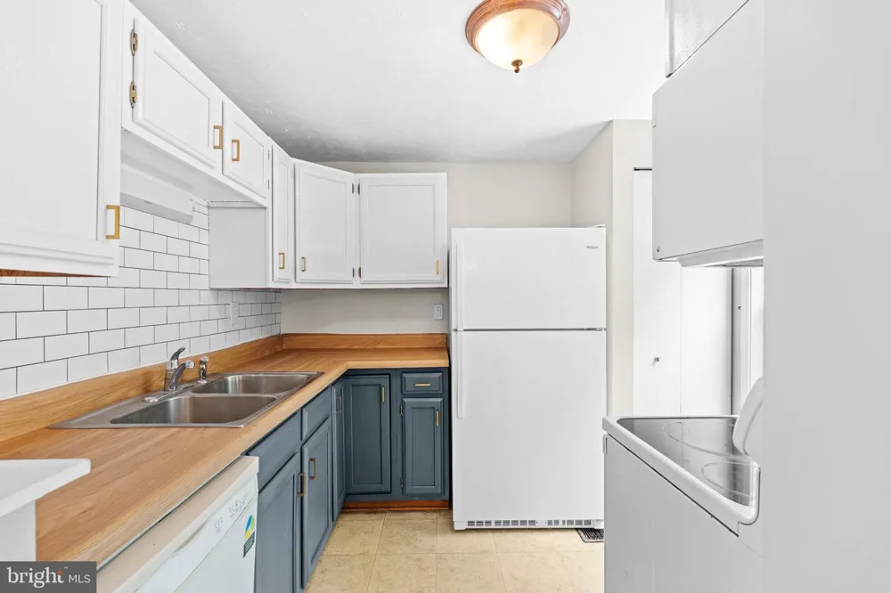 127 SPLIT OAK STREET Warrenton, VA 20186