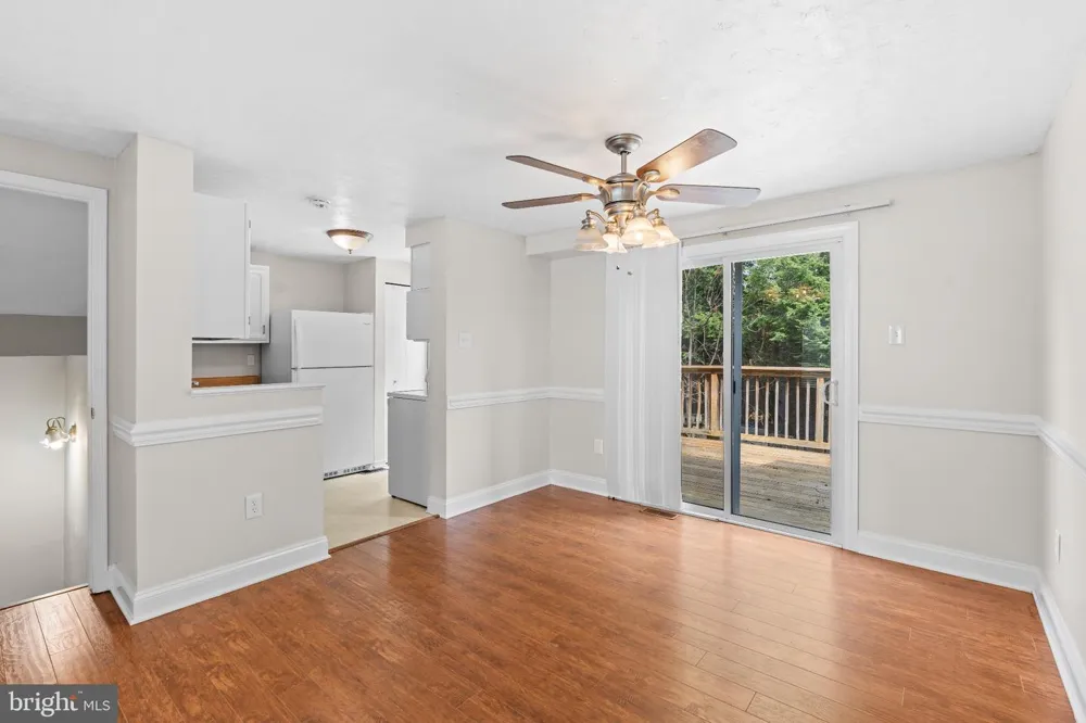 127 SPLIT OAK STREET Warrenton, VA 20186