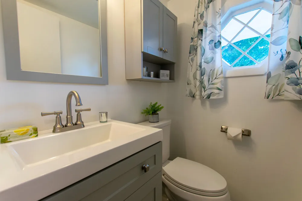 8387 Lakeview Court Ypsilanti, MI 48198