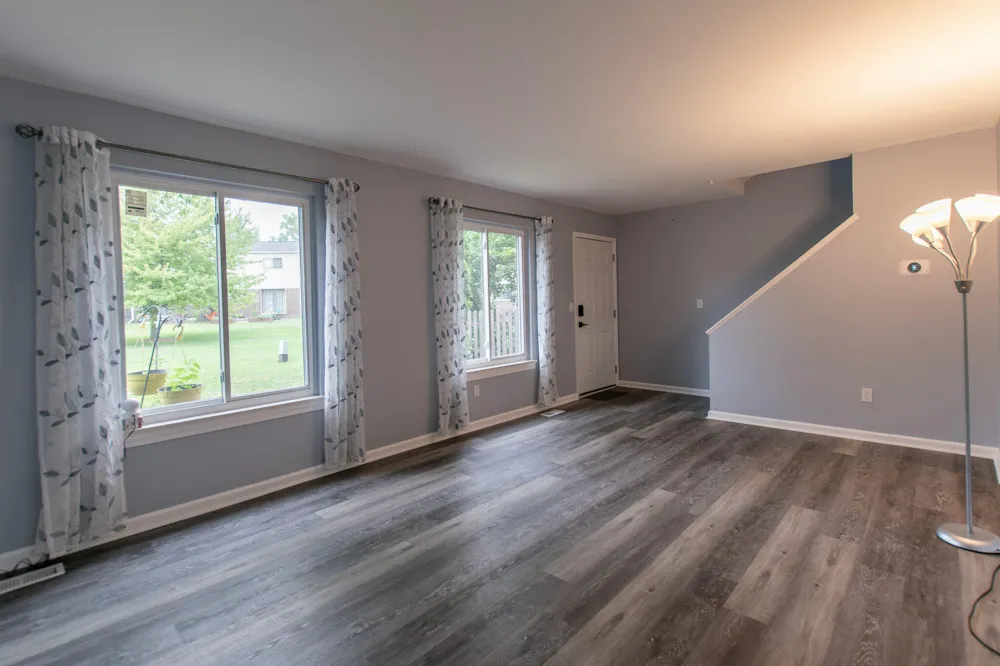 8387 Lakeview Court Ypsilanti, MI 48198