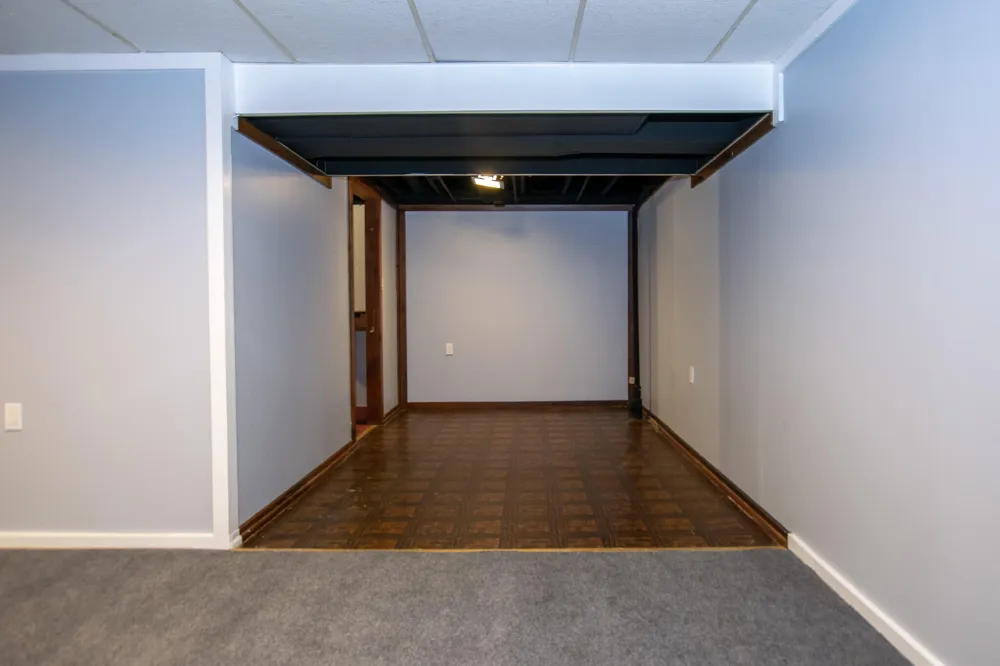 8387 Lakeview Court Ypsilanti, MI 48198