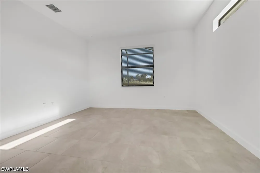 Hinkley Drive Estero, FL 33928