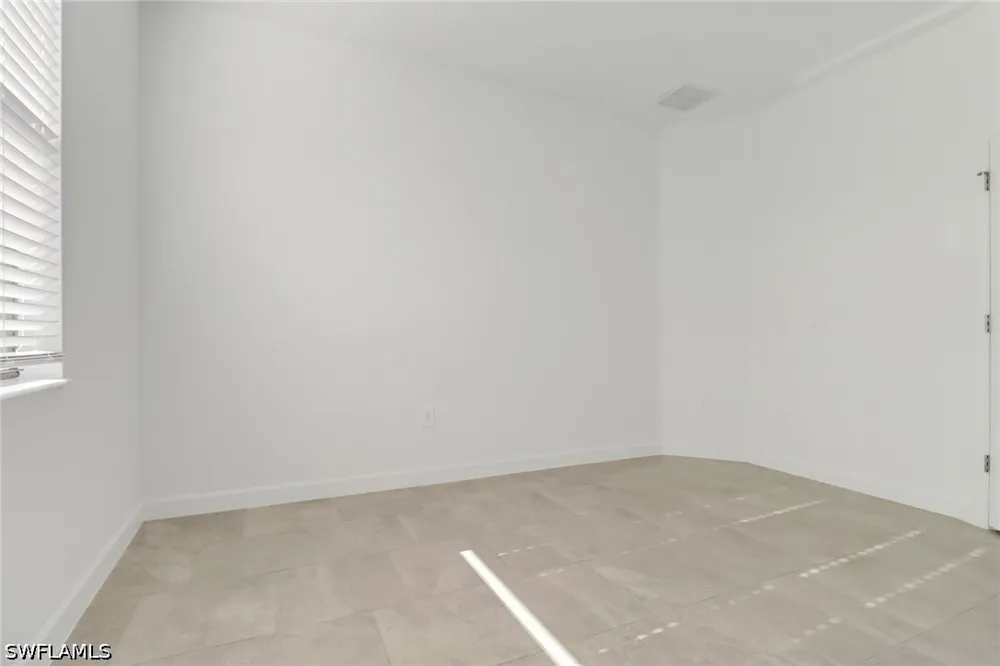 Hinkley Drive Estero, FL 33928