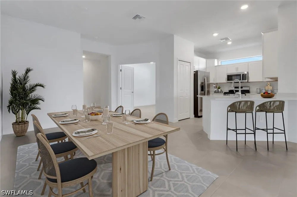 Hinkley Drive Estero, FL 33928