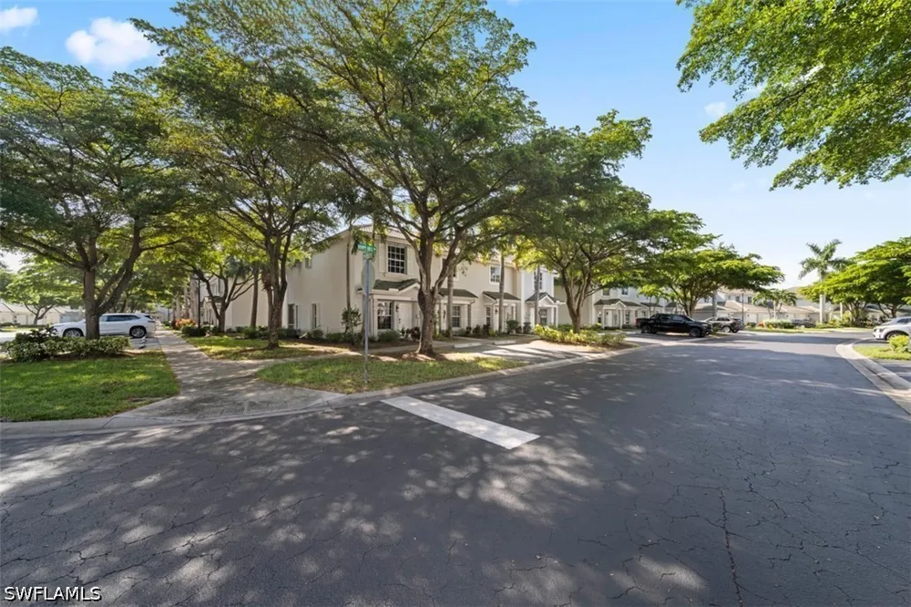 Poppy Hill Drive Fort Myers, FL 33966