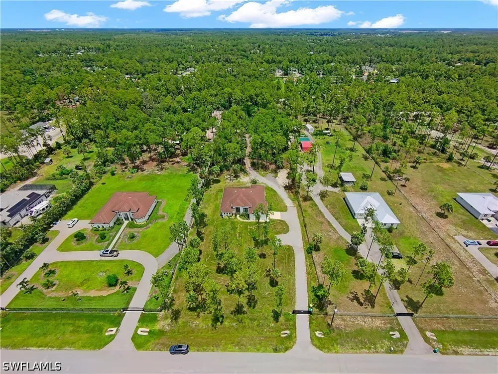 8th Avenue NE Naples, FL 34120