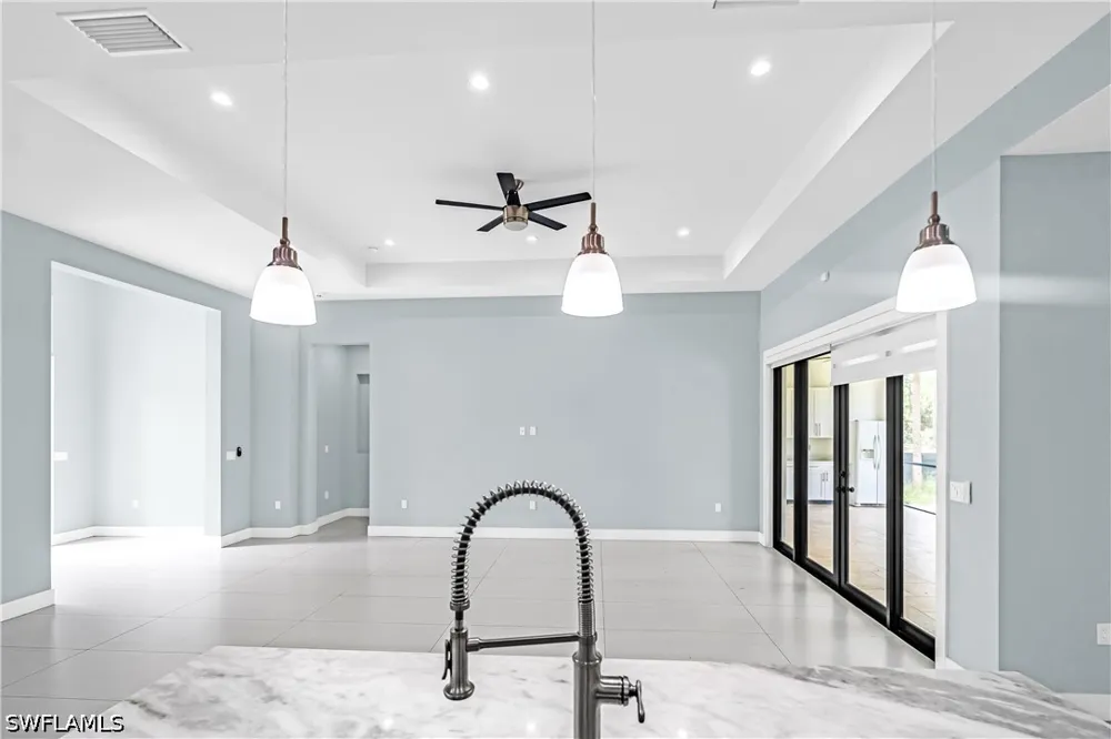 8th Avenue NE Naples, FL 34120