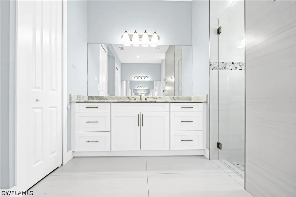 8th Avenue NE Naples, FL 34120