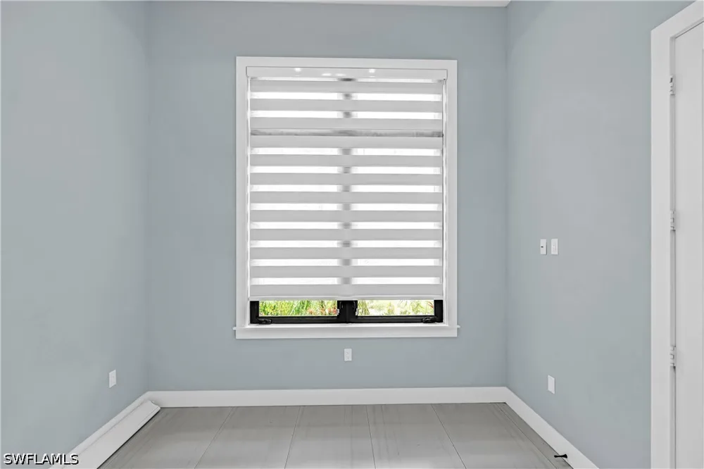 8th Avenue NE Naples, FL 34120