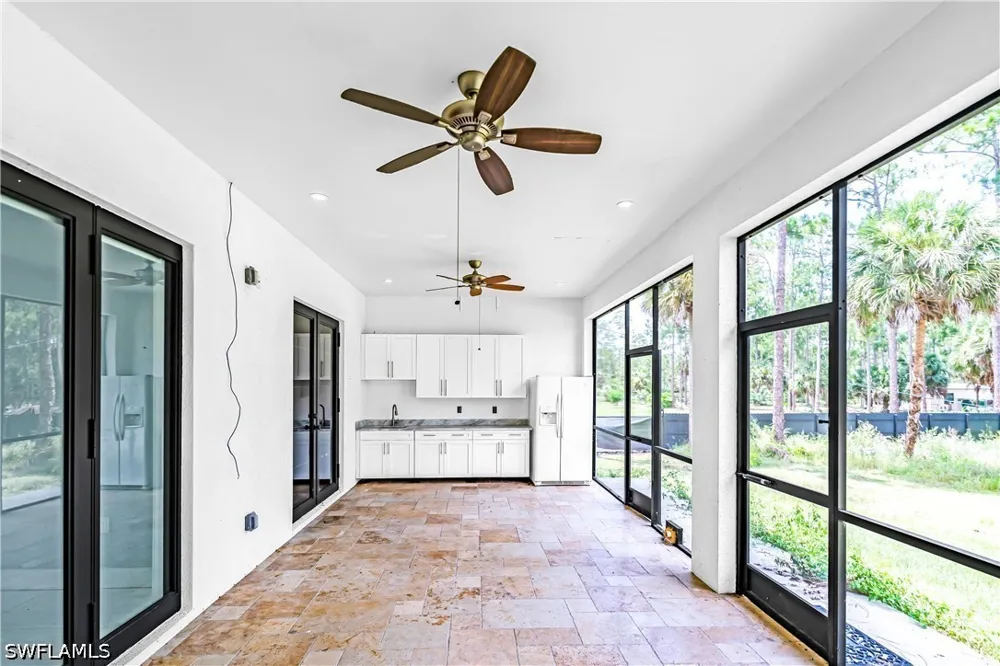 8th Avenue NE Naples, FL 34120