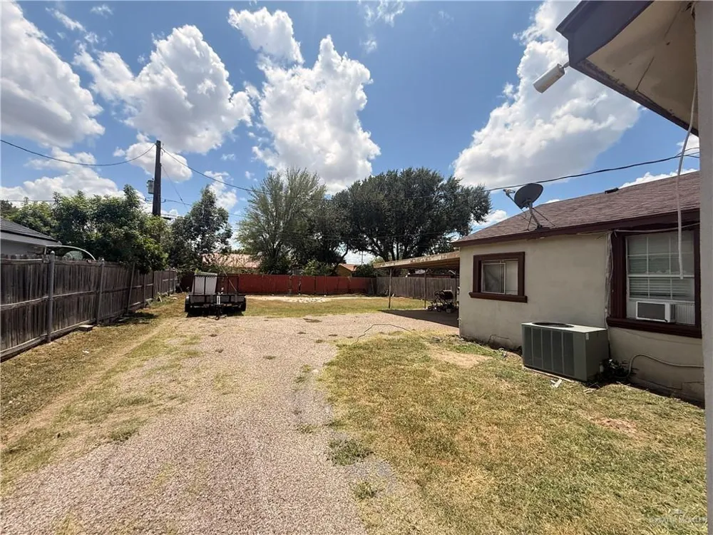 308 E 11th Street San Juan, TX 78589