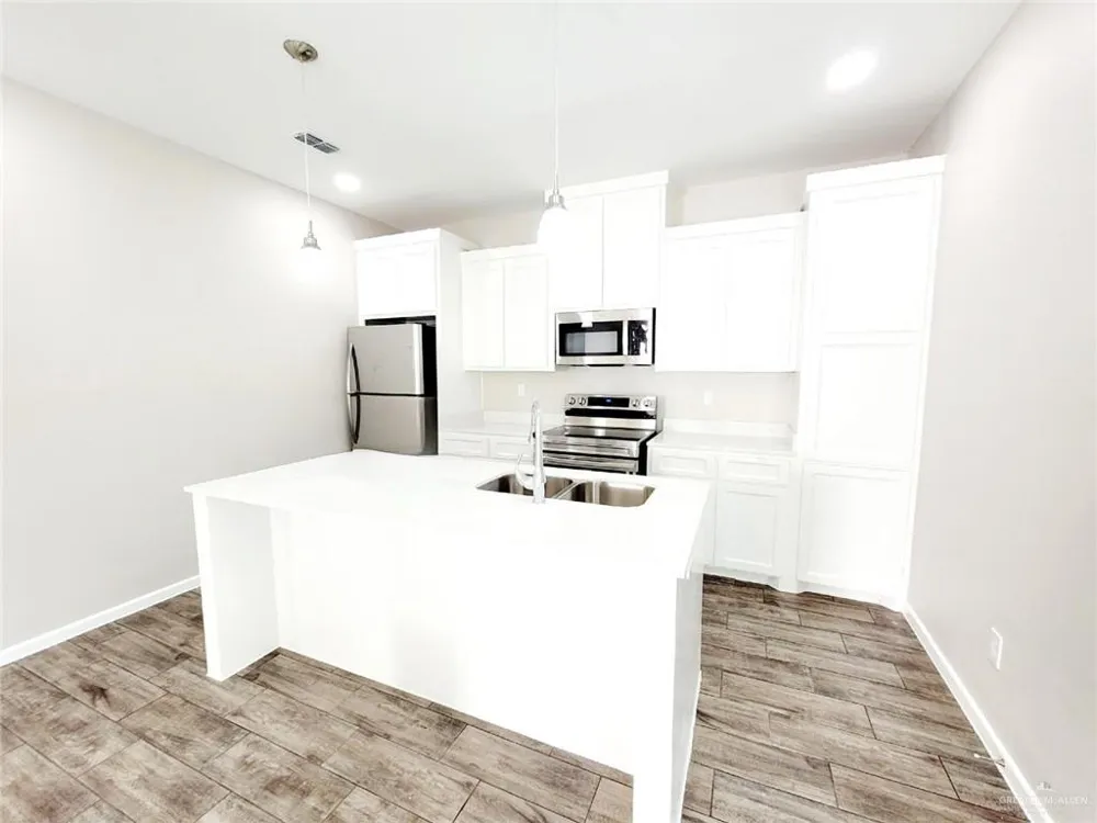 1311 Lore Drive #4 Weslaco, TX 78596
