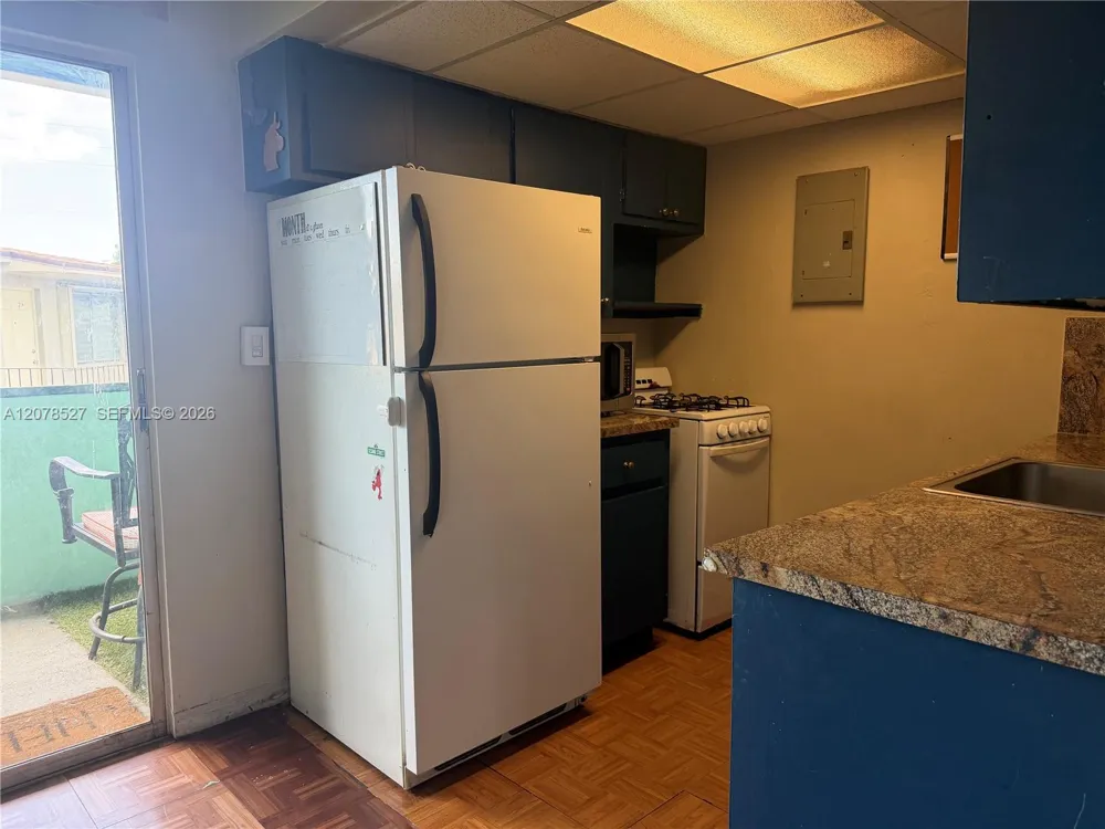 701 S Royal Poinciana Blvd #12 Miami Springs, FL 33166