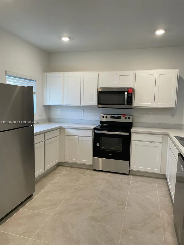333 NE 1st Dr Florida City, FL 33034