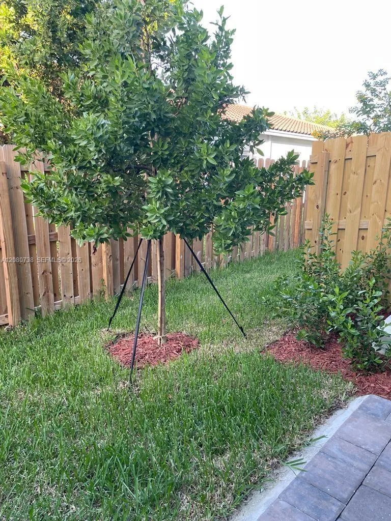 333 NE 1st Dr Florida City, FL 33034