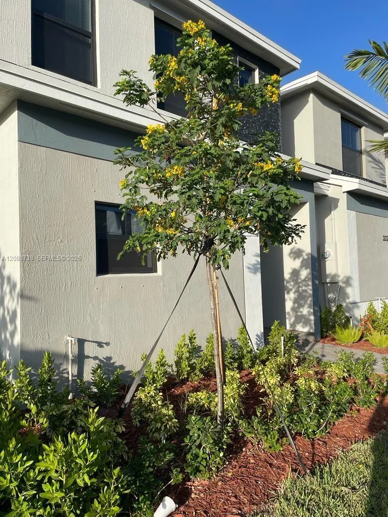 333 NE 1st Dr Florida City, FL 33034