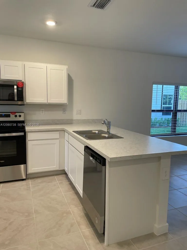 333 NE 1st Dr Florida City, FL 33034