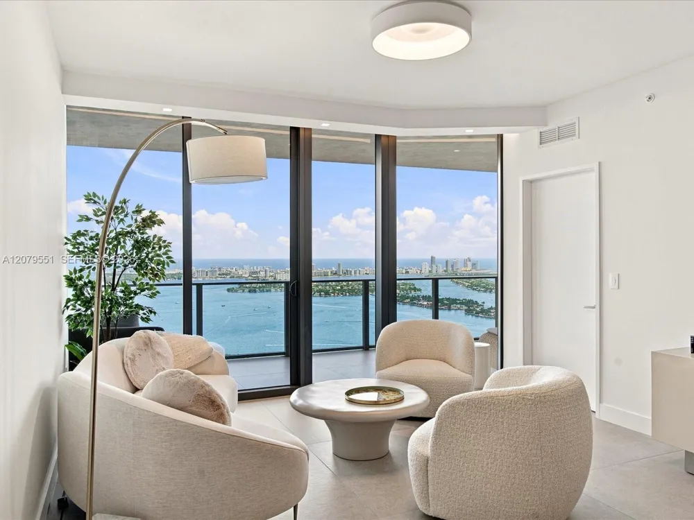 700 NE 24th St #5605 Miami, FL 33137