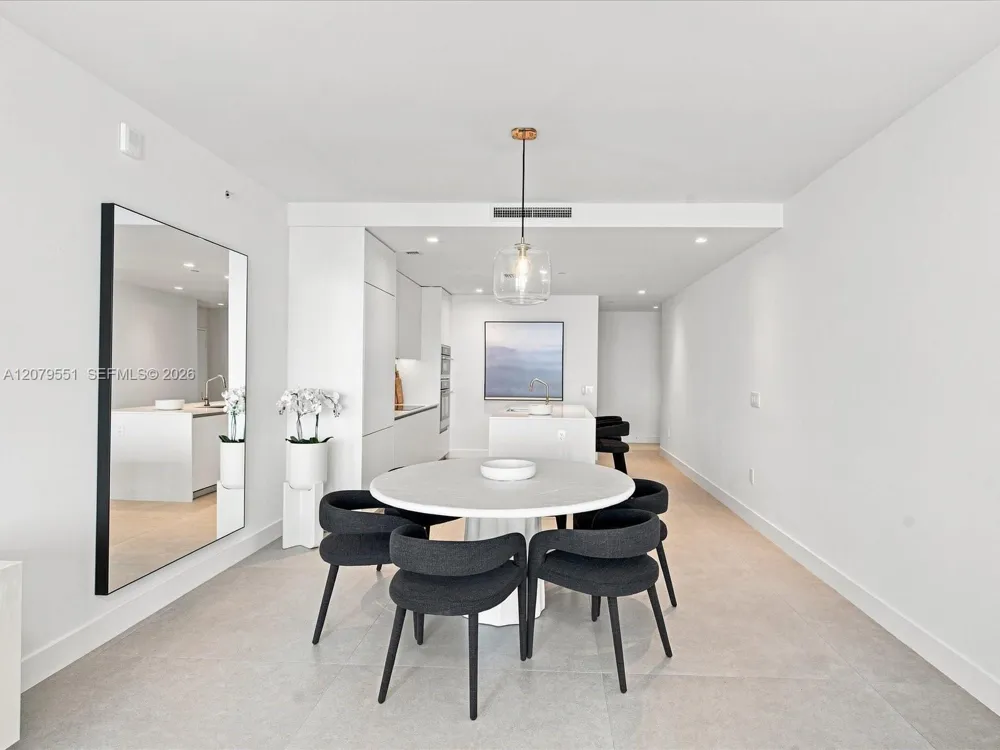 700 NE 24th St #5605 Miami, FL 33137