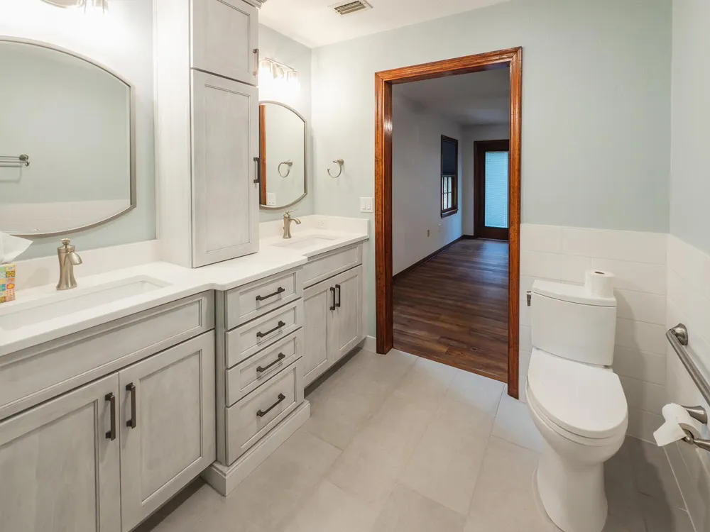 8613 SW 55 PLACE Gainesville, FL 32608
