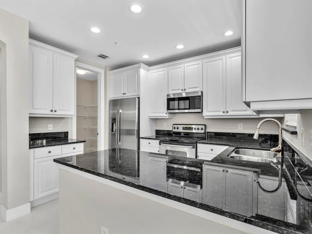 2751 RAVELLA WAY Palm Beach Gardens, FL 33410