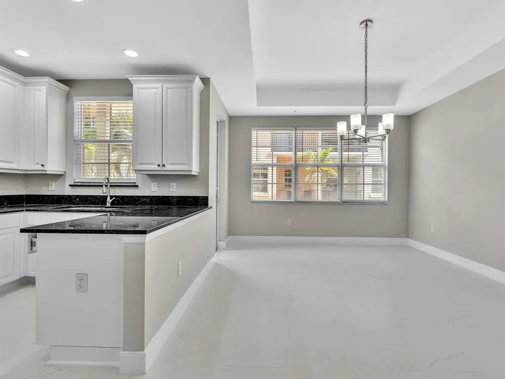 2751 RAVELLA WAY Palm Beach Gardens, FL 33410
