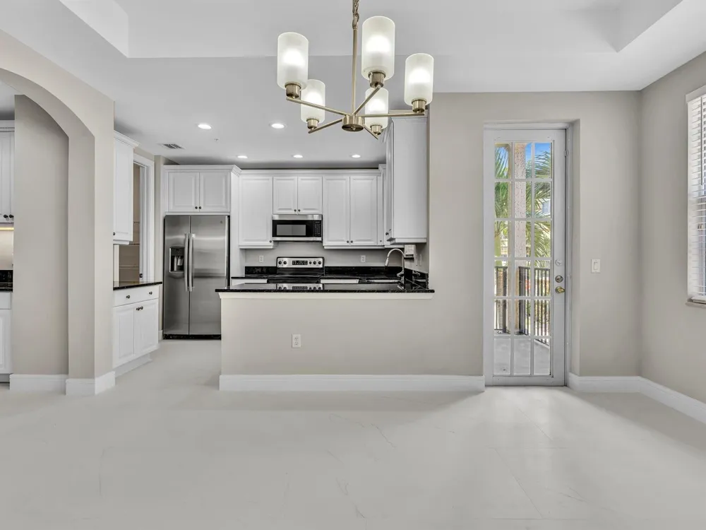 2751 RAVELLA WAY Palm Beach Gardens, FL 33410