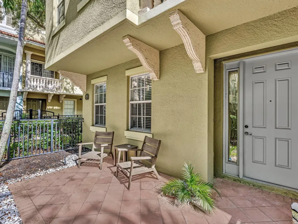 2751 RAVELLA WAY Palm Beach Gardens, FL 33410