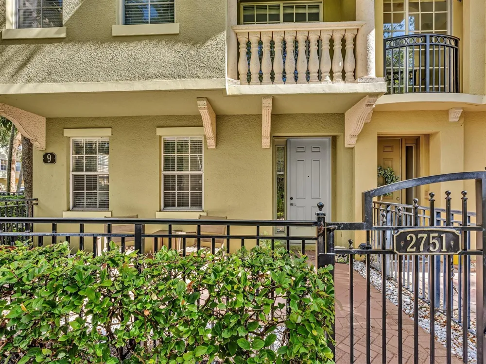 2751 RAVELLA WAY Palm Beach Gardens, FL 33410