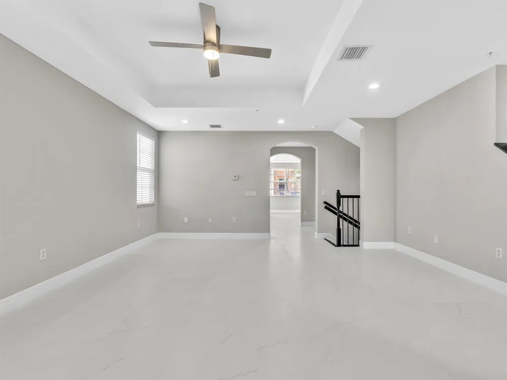 2751 RAVELLA WAY Palm Beach Gardens, FL 33410
