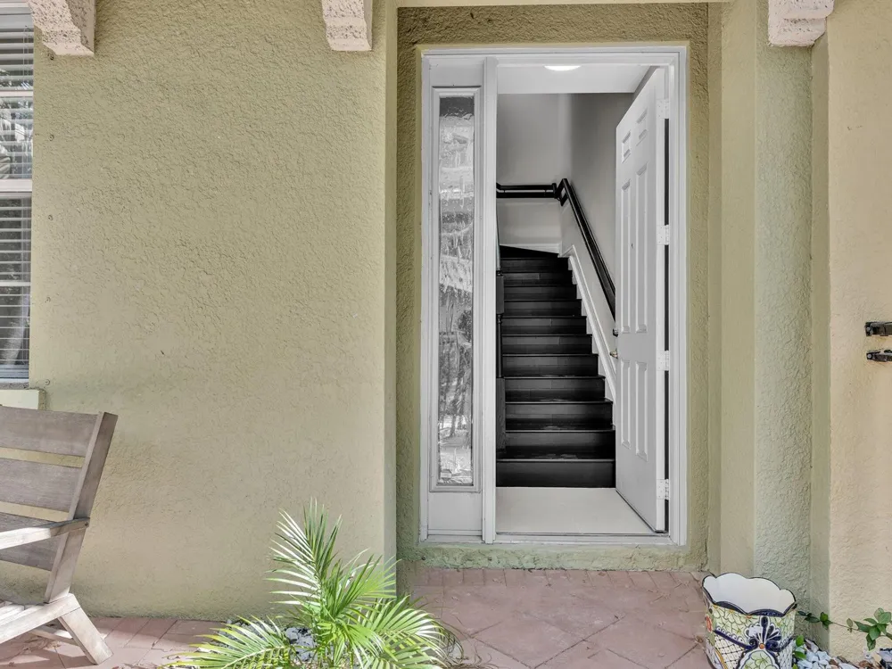 2751 RAVELLA WAY Palm Beach Gardens, FL 33410