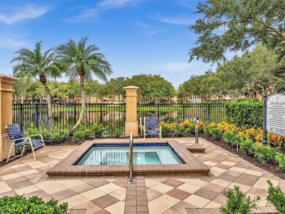 2751 RAVELLA WAY Palm Beach Gardens, FL 33410