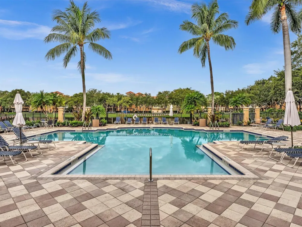 2751 RAVELLA WAY Palm Beach Gardens, FL 33410