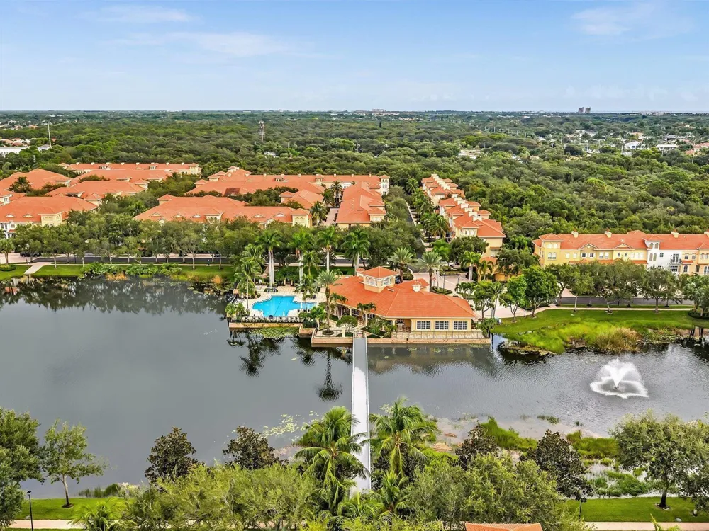 2751 RAVELLA WAY Palm Beach Gardens, FL 33410