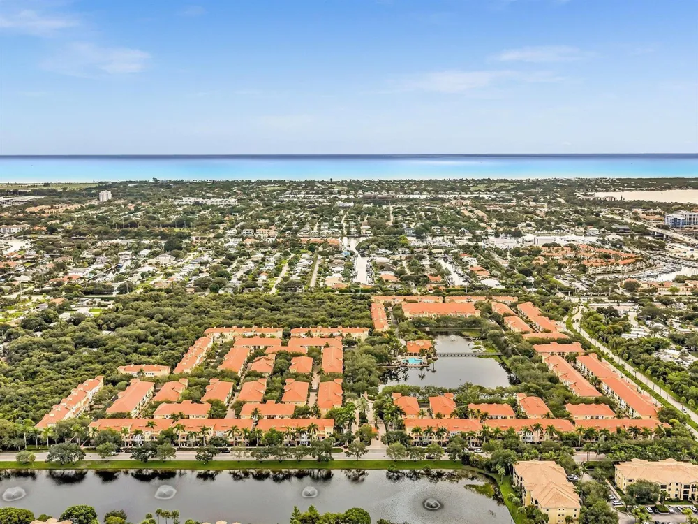 2751 RAVELLA WAY Palm Beach Gardens, FL 33410