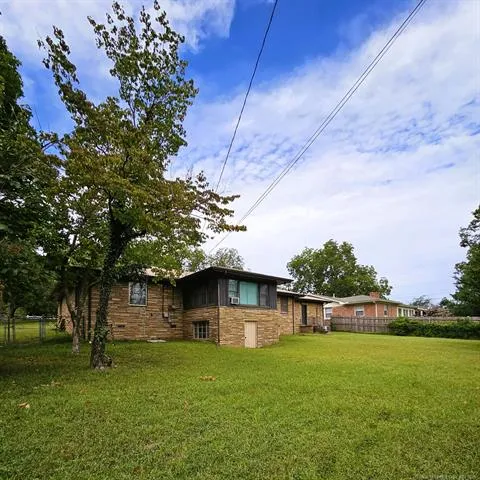 5125 S Atlanta Place Tulsa, OK 74105