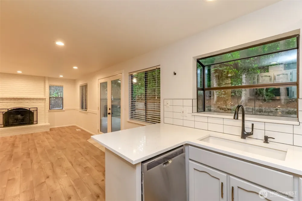 28803 184th Place SE Kent, WA 98042