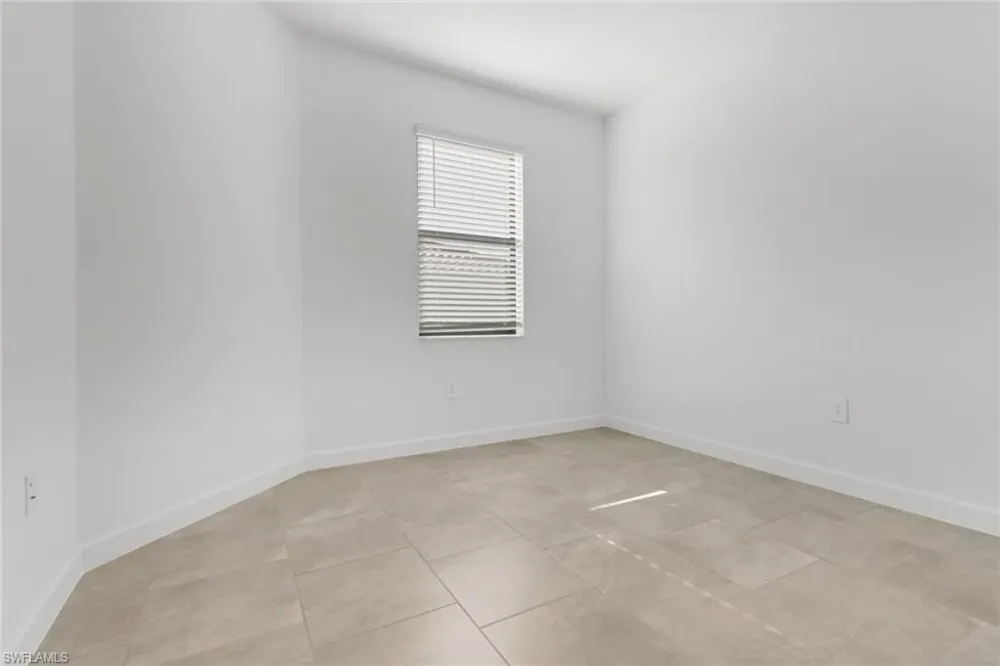 19717 Hinkley Drive Estero, FL 33928