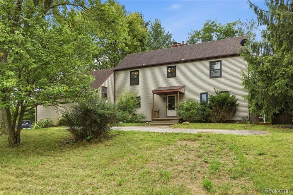 1700 Granger Road Brandon Charter Township, MI 48462