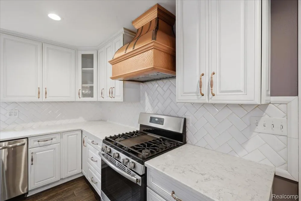 1700 Granger Road Brandon Charter Township, MI 48462