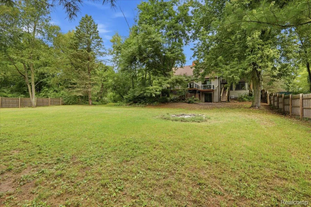 1700 Granger Road Brandon Charter Township, MI 48462