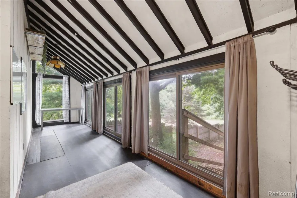 1700 Granger Road Brandon Charter Township, MI 48462