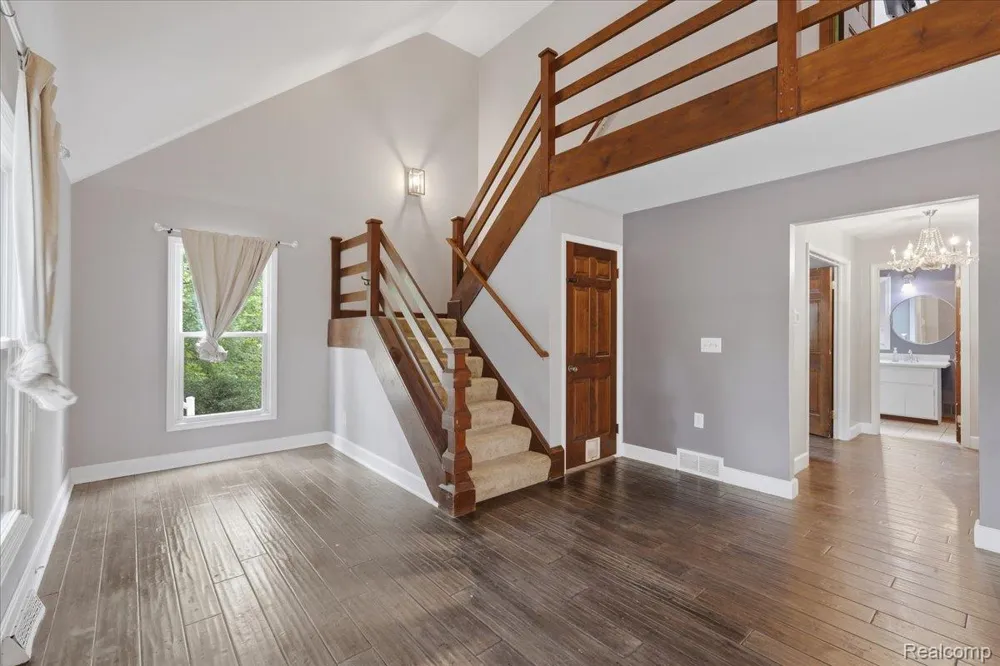 1700 Granger Road Brandon Charter Township, MI 48462