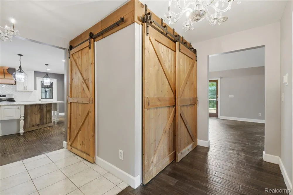 1700 Granger Road Brandon Charter Township, MI 48462