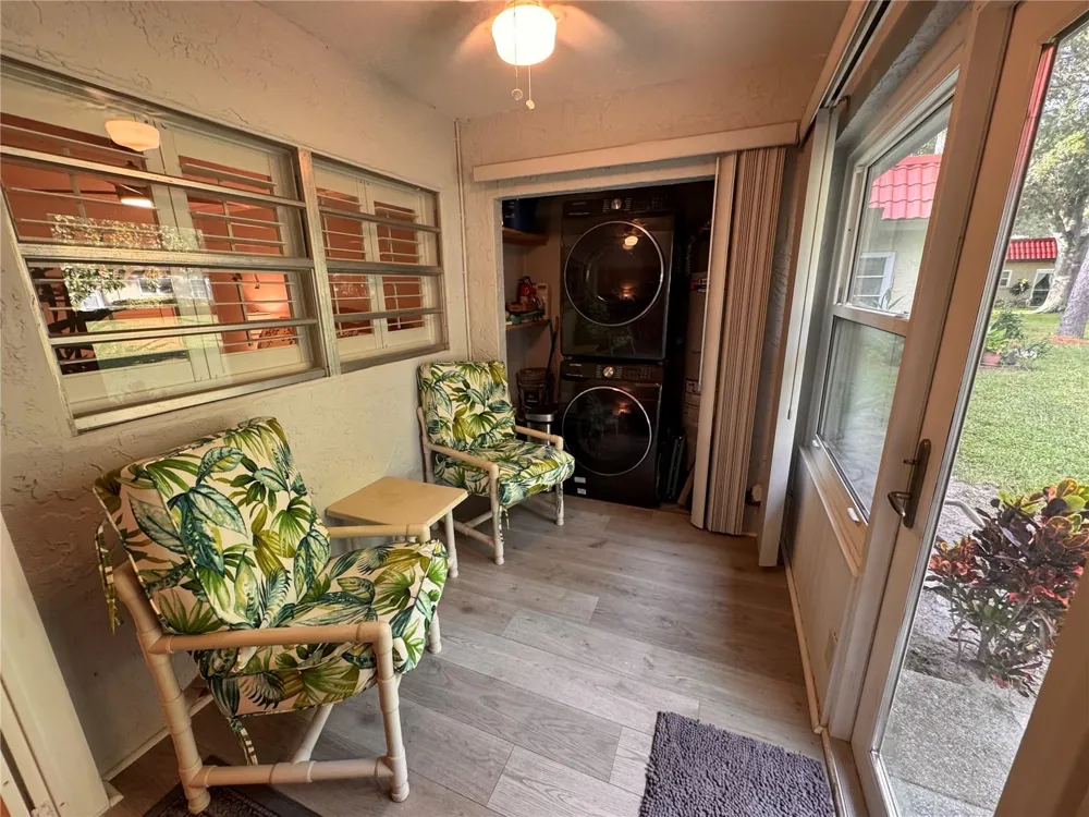601 HERCULES AVENUE #1404 Clearwater, FL 33765