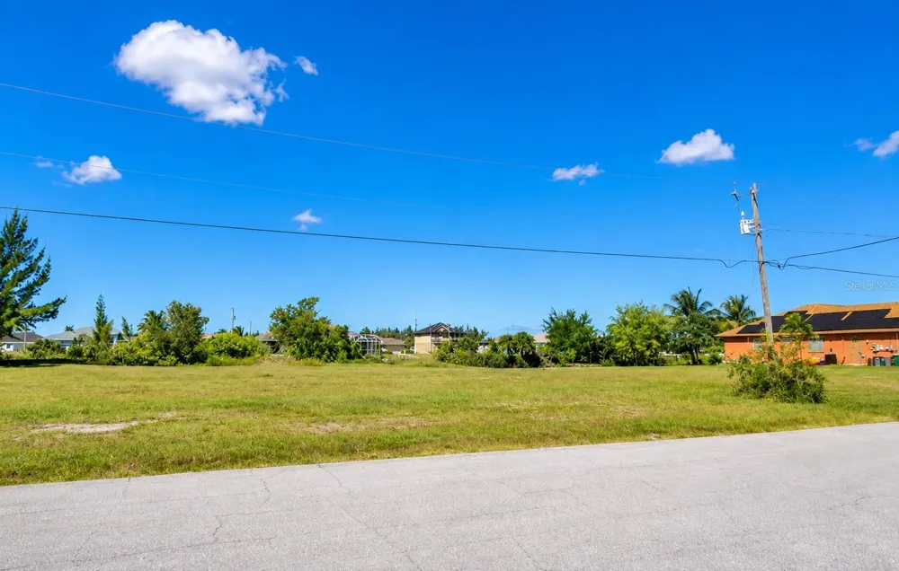 1100 NW 22ND PLACE Cape Coral, FL 33993