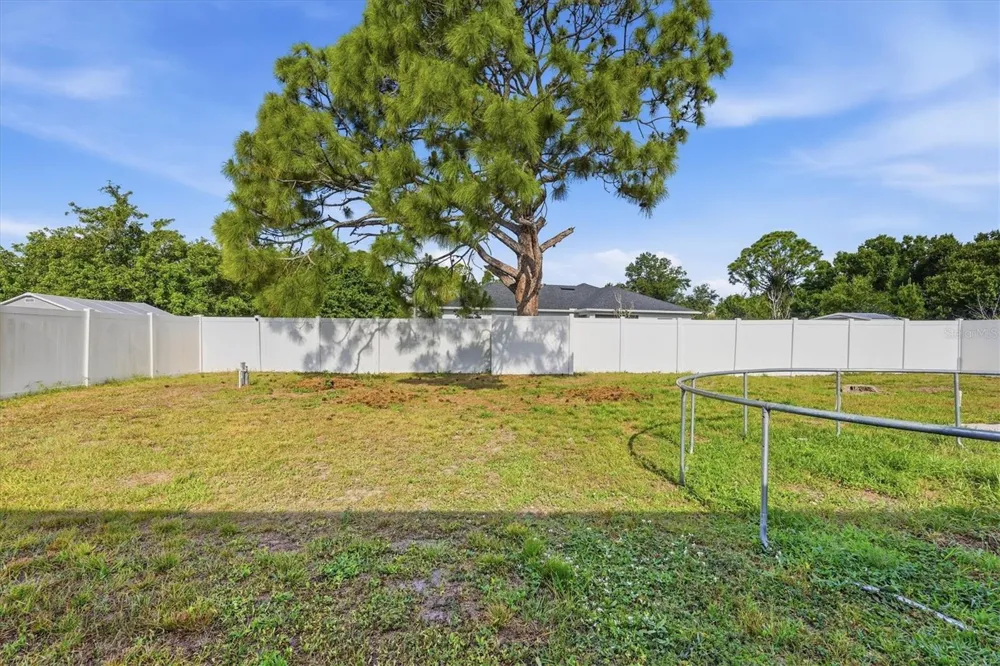 2565 CLOVELON STREET North Port, FL 34291