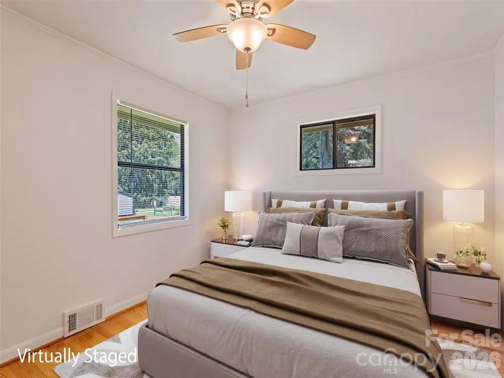 713 Brown Avenue Waynesville, NC 28786